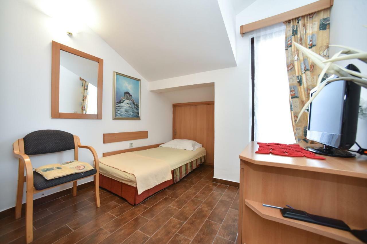 Bologna Apartments 부드바 외부 사진
