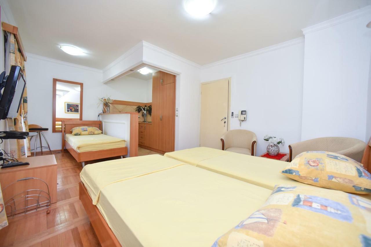Bologna Apartments 부드바 외부 사진