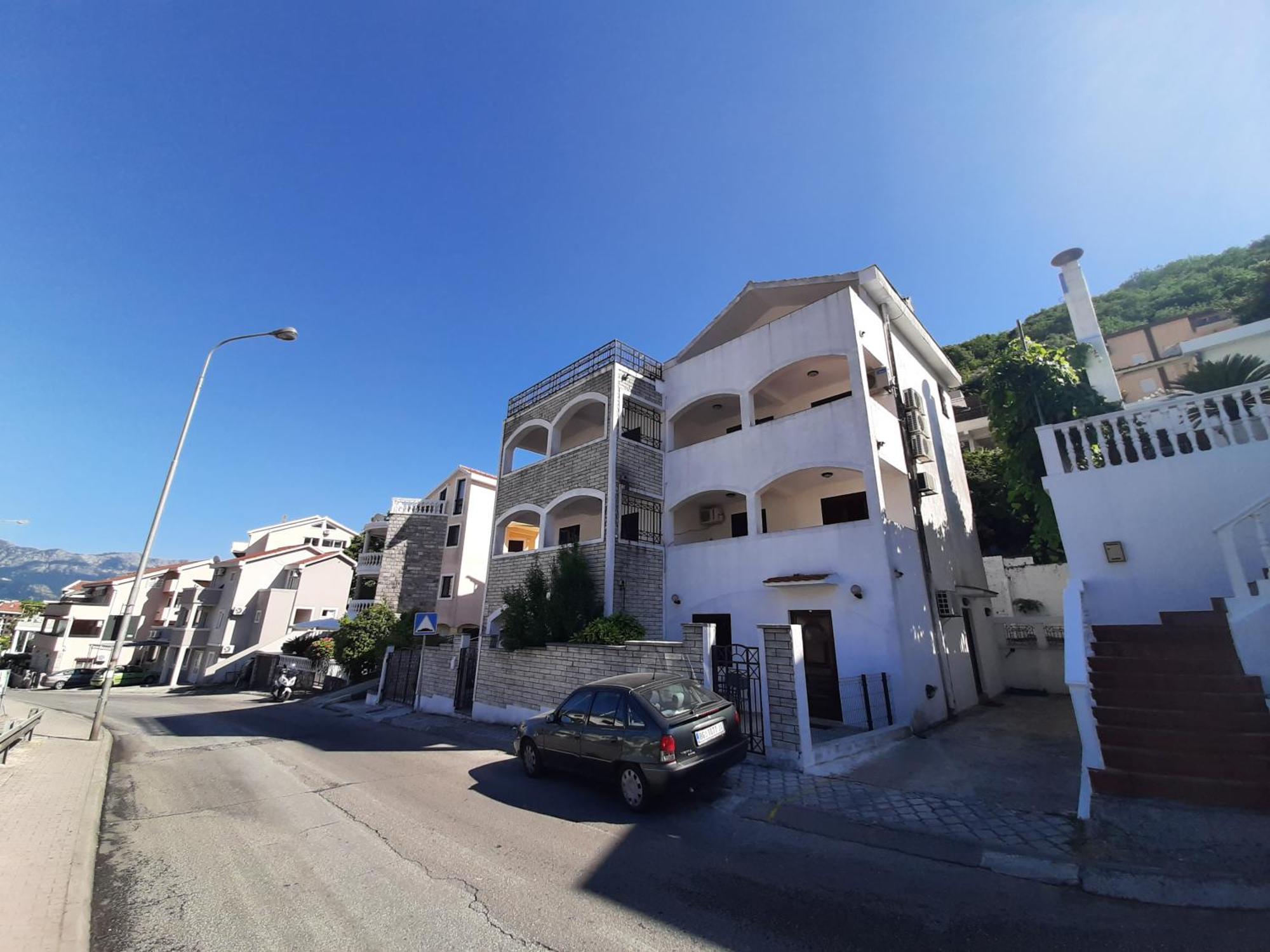 Bologna Apartments 부드바 외부 사진